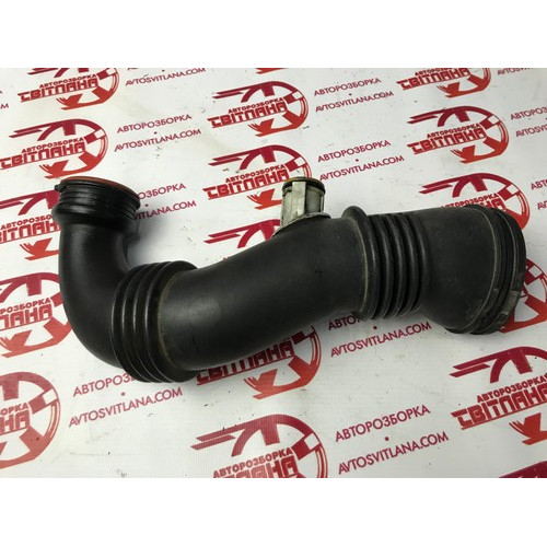 Патрубок воздушного фильтра Citroen Berlingo 1.6 HDI 2003-2008 9656953680
